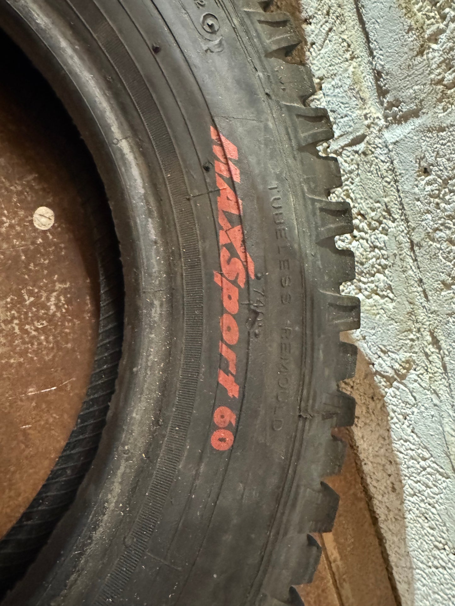 Maxsport tyres